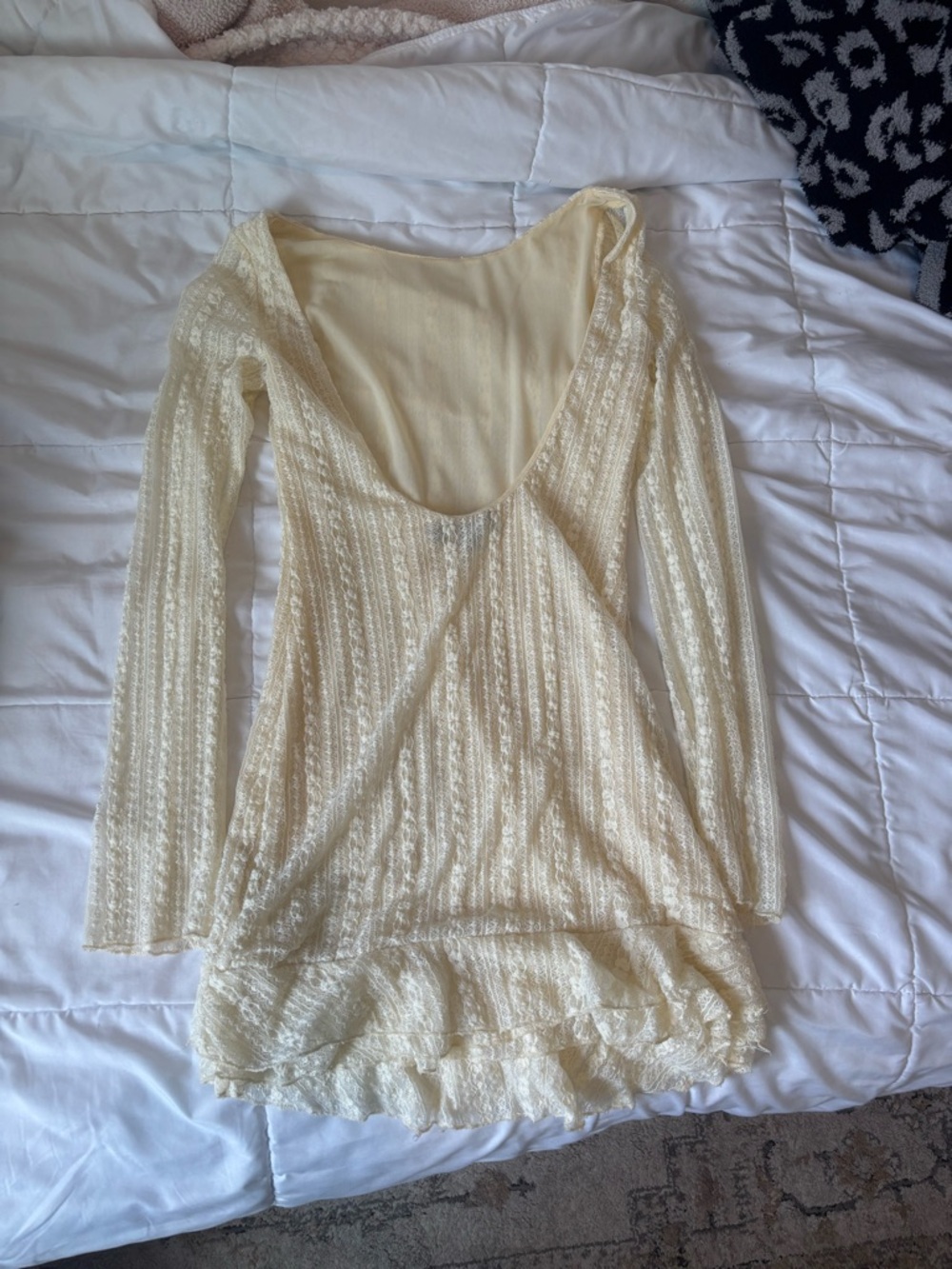 Motel Rocks Cream Lace Mini Dress - Picture 2 of 3